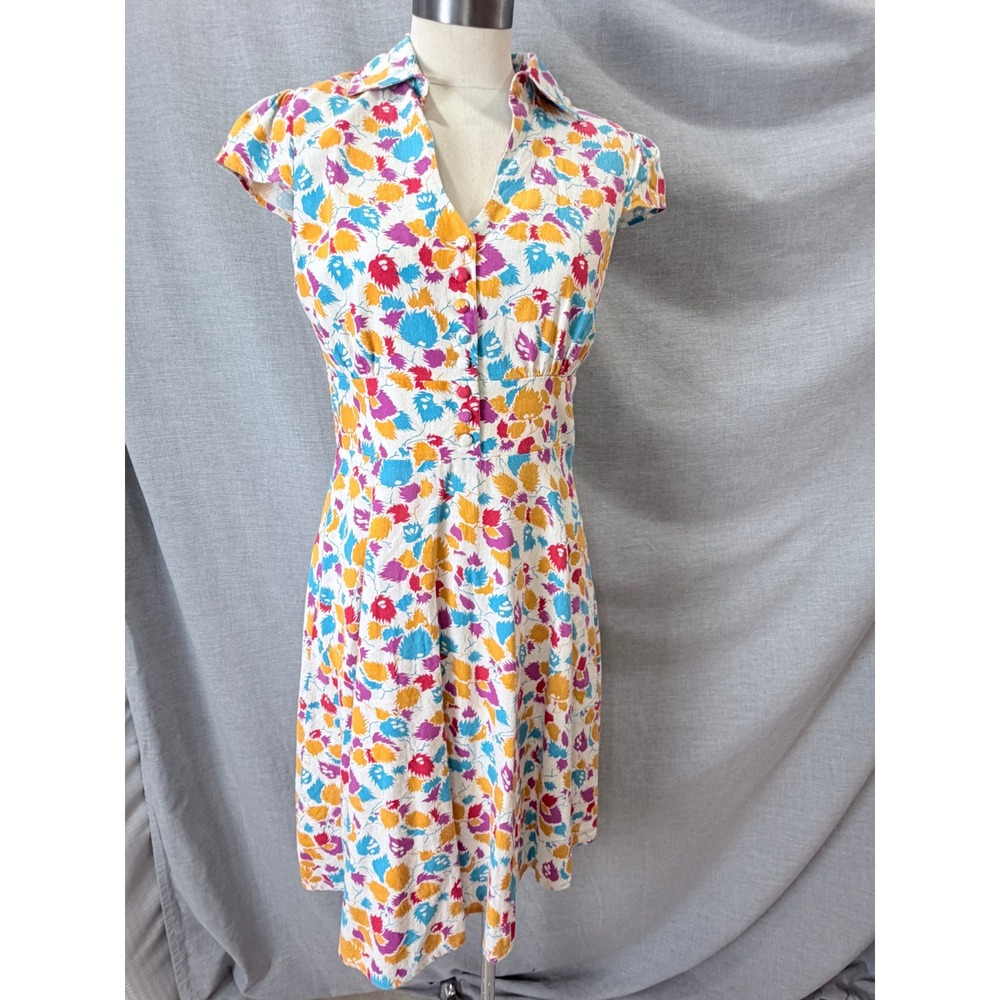Fever London Shirt Dress White Multi Color Leaf Print Retro Smocked Size 8